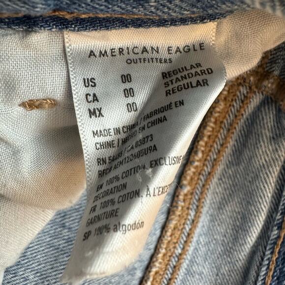 American Eagle distressed Mom jeans size 00 - Picture 4 of 8